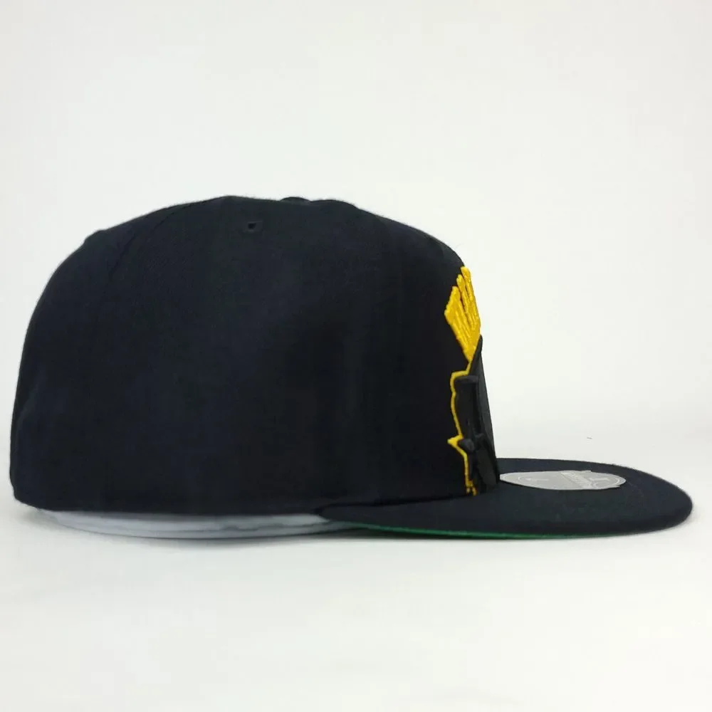 Golden State Warriors Mitchell & Ness NBA‎ Fitted 7 Flatbill Hat Cap 3D Logo NWT